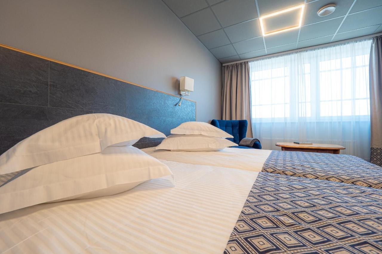 Centrum Hotel Viljandi Esterno foto